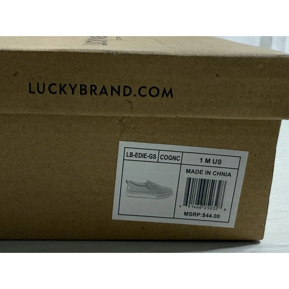 Lucky Brand Girls Slip On Shoe Size 1M New In Box